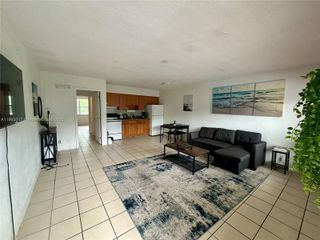 3100 NE 9th St 1, Fort Lauderdale, FL 33304