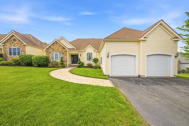 894 Liberty St 10, Braintree, MA 02184