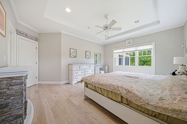 894 Liberty St 10, Braintree, MA 02184