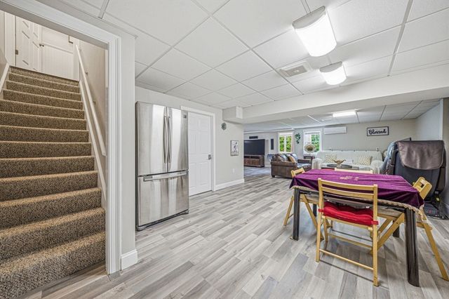 894 Liberty St 10, Braintree, MA 02184