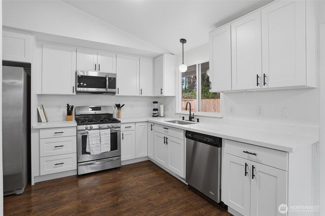 1996 Snowridge Avenue, Port Orchard, WA 98366