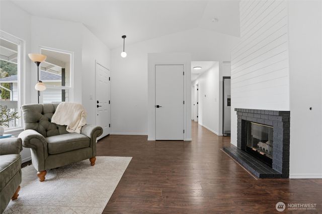 1996 Snowridge Avenue, Port Orchard, WA 98366