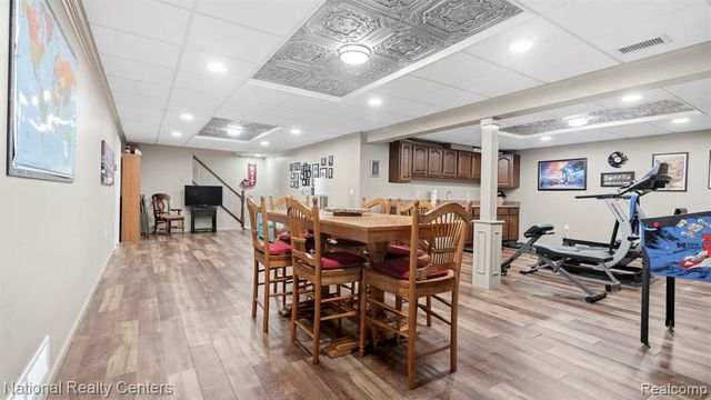 30150 Marquette Street, Garden City, MI 48135