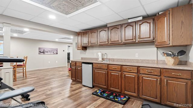 30150 Marquette Street, Garden City, MI 48135