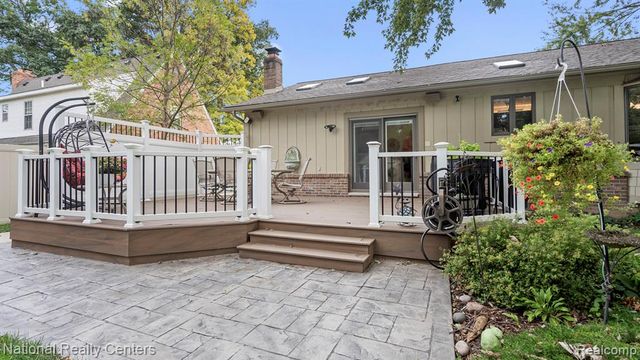 30150 Marquette Street, Garden City, MI 48135