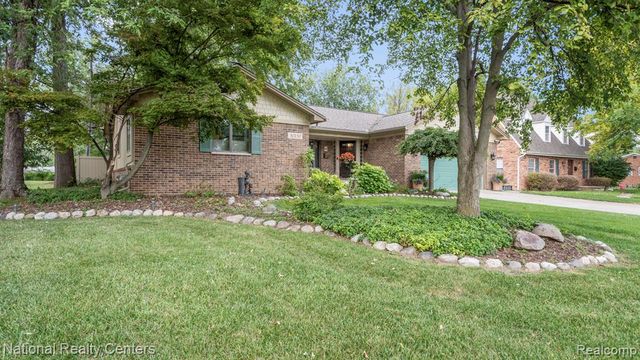 30150 Marquette Street, Garden City, MI 48135