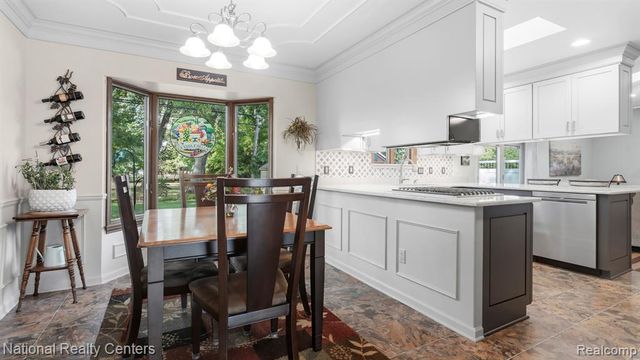 30150 Marquette Street, Garden City, MI 48135