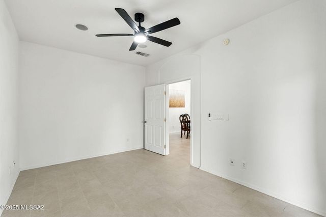 7519 N Bradstreet Drive, Tucson, AZ 85743