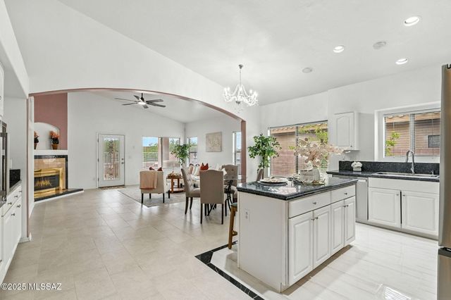 7519 N Bradstreet Drive, Tucson, AZ 85743