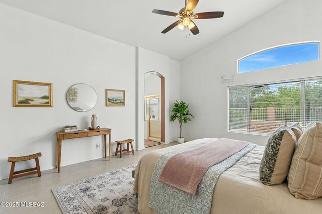 7519 N Bradstreet Drive, Tucson, AZ 85743