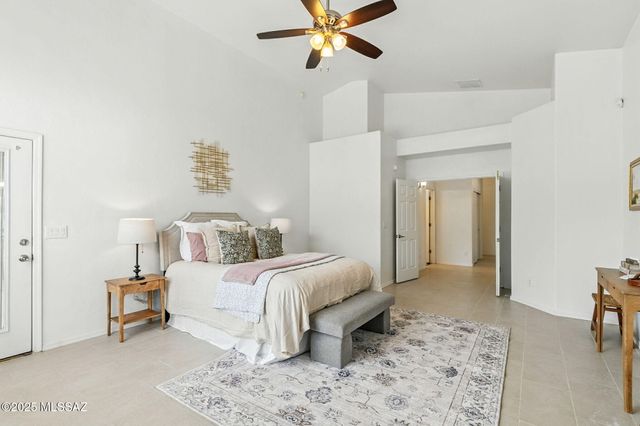 7519 N Bradstreet Drive, Tucson, AZ 85743