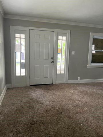6914 Brooklyn Avenue, Kansas City, MO 64132