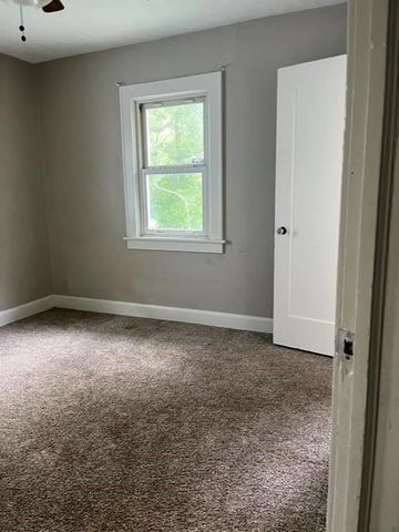 6914 Brooklyn Avenue, Kansas City, MO 64132