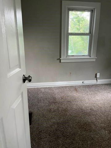 6914 Brooklyn Avenue, Kansas City, MO 64132