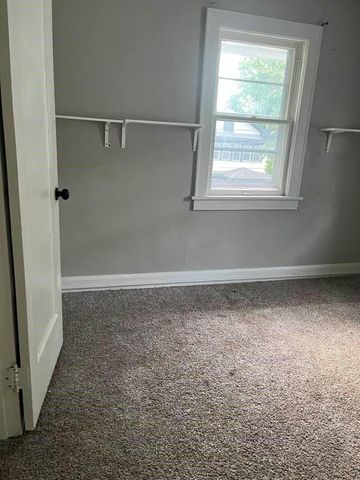 6914 Brooklyn Avenue, Kansas City, MO 64132