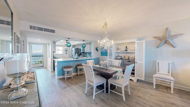 2815 S Atlantic Avenue 505, Cocoa Beach, FL 32931