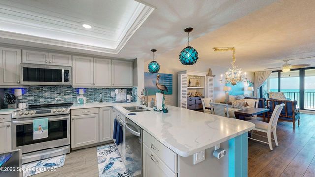 2815 S Atlantic Avenue 505, Cocoa Beach, FL 32931