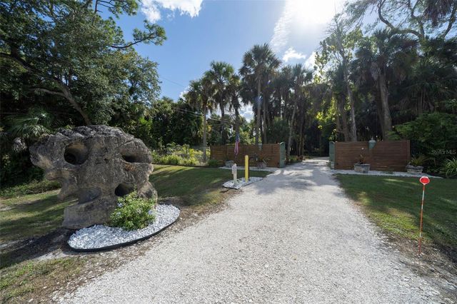 4359 CR 78, Labelle, FL 33935