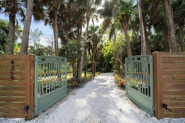 4359 CR 78, Labelle, FL 33935