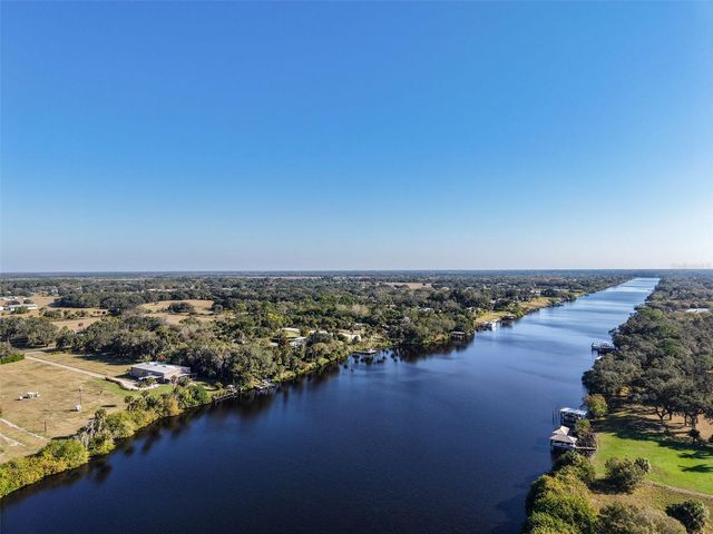 4359 CR 78, Labelle, FL 33935