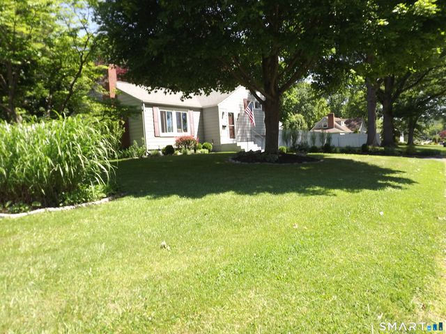 150 Fisk Drive, Newington, CT 06111