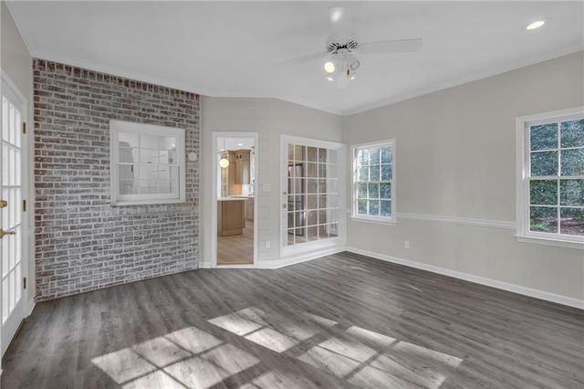 835 Kings Arms Way, Johns Creek, GA 30022