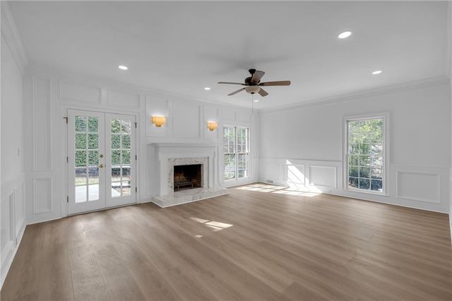 835 Kings Arms Way, Johns Creek, GA 30022