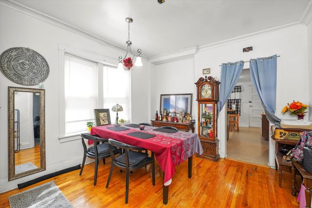 2118 N Bingham Street, Chicago, IL 60647