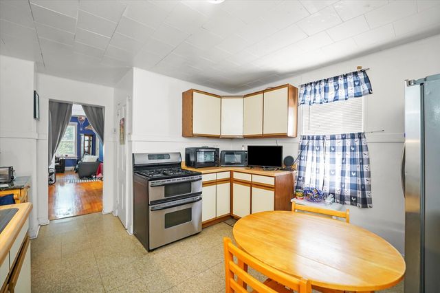 2118 N Bingham Street, Chicago, IL 60647