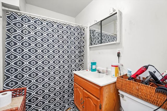 2118 N Bingham Street, Chicago, IL 60647