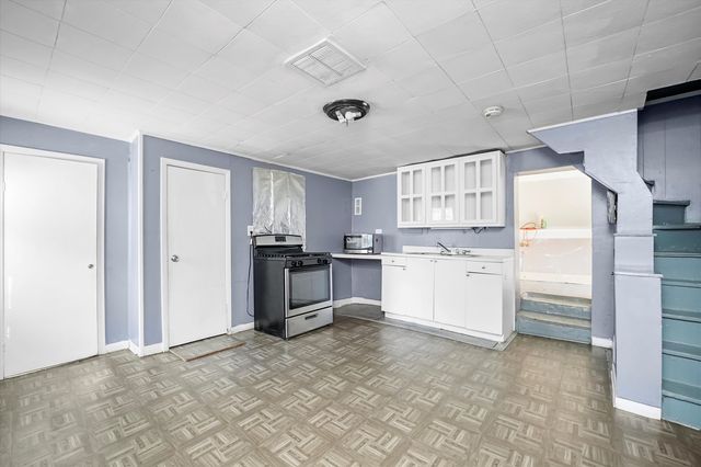 2118 N Bingham Street, Chicago, IL 60647