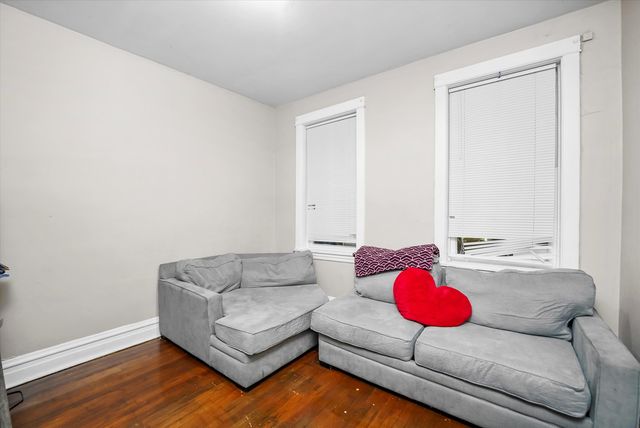 2118 N Bingham Street, Chicago, IL 60647