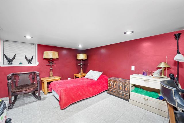 2118 N Bingham Street, Chicago, IL 60647