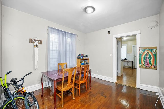 2118 N Bingham Street, Chicago, IL 60647