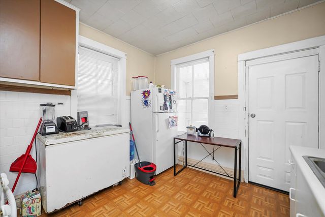 2118 N Bingham Street, Chicago, IL 60647