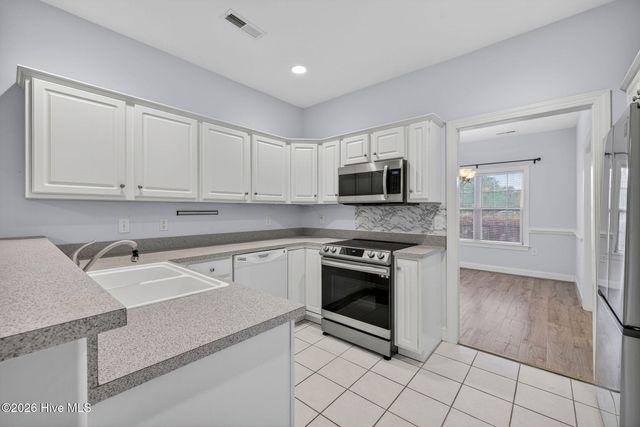 1212 Birkdale Drive, Winnabow, NC 28479