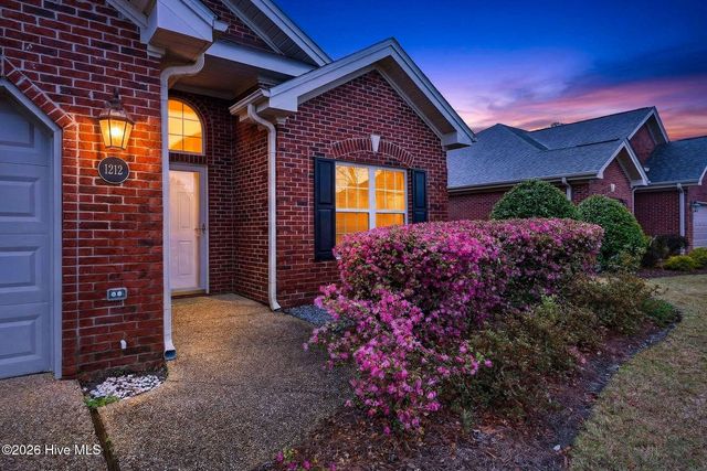 1212 Birkdale Drive, Winnabow, NC 28479