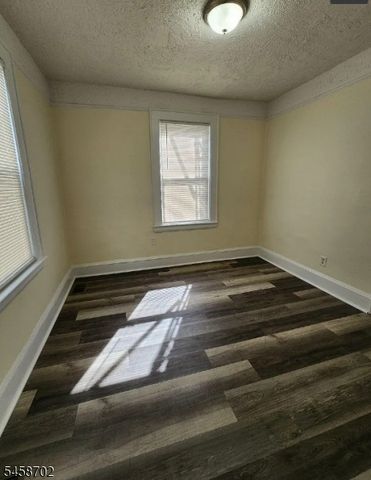 668 Clarkson Ave 4, Elizabeth City, NJ 07202