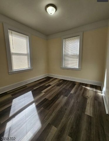 668 Clarkson Ave 4, Elizabeth City, NJ 07202