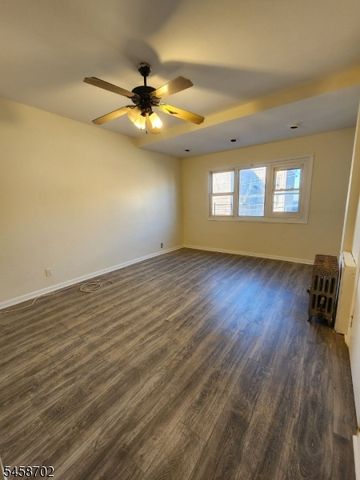 668 Clarkson Ave 4, Elizabeth City, NJ 07202
