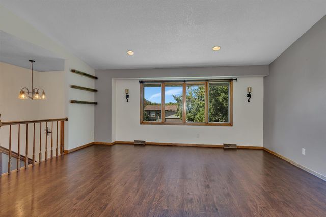 1214 7th Avenue N, Sauk Rapids, MN 56379