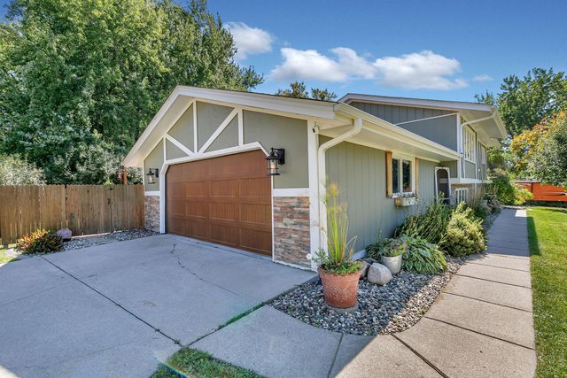 1214 7th Avenue N, Sauk Rapids, MN 56379