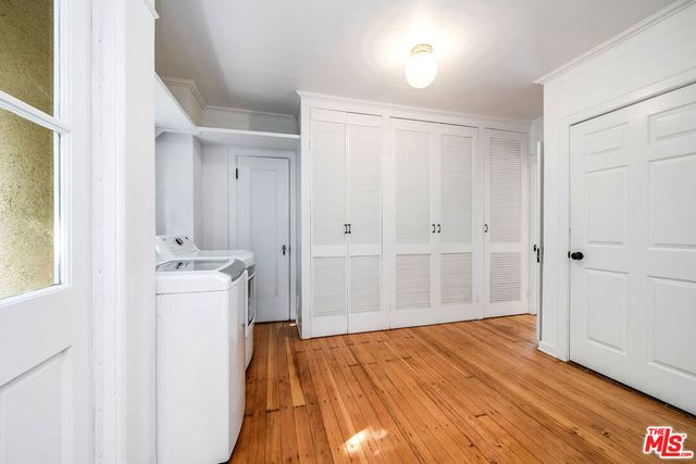 1217 S Genesee Avenue, Los Angeles, CA 90019