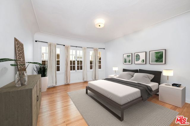 1217 S Genesee Avenue, Los Angeles, CA 90019