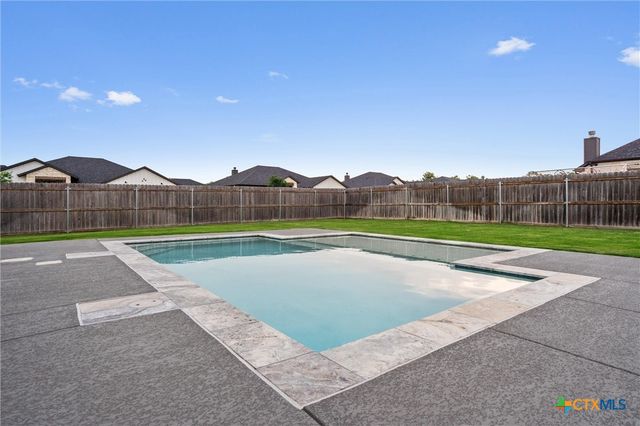 2716 Prairie Chapel Court, Temple, TX 76502