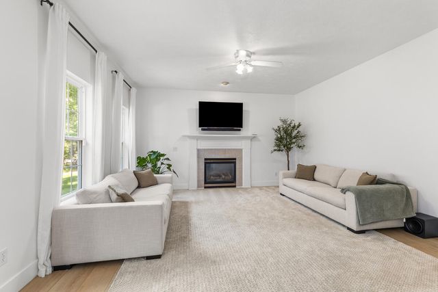 3531 Breton Valley Drive SE, Grand Rapids, MI 49512