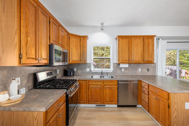 3531 Breton Valley Drive SE, Grand Rapids, MI 49512
