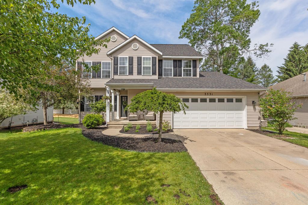 3531 Breton Valley Drive SE, Grand Rapids, MI 49512