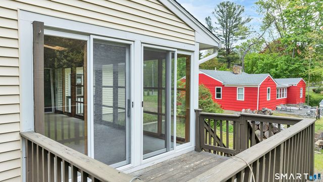 240 Cedarhurst Lane, Milford, CT 06461