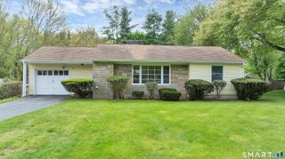 240 Cedarhurst Lane, Milford, CT 06461